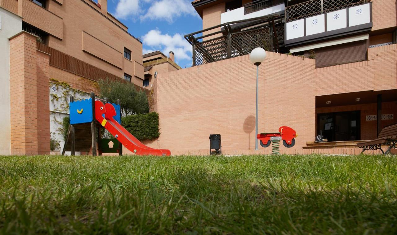 Apartamento Las Rozas Village מראה חיצוני תמונה